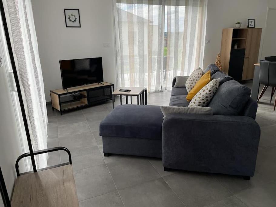 Maison De Vacances Poilley  ภายนอก รูปภาพ
